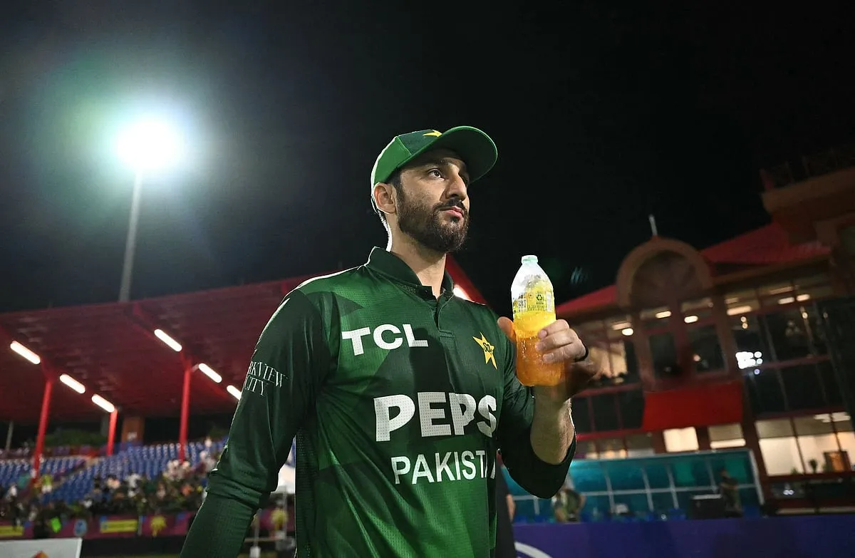 Salman Ali Agha Breaks Rahul Dravid Record