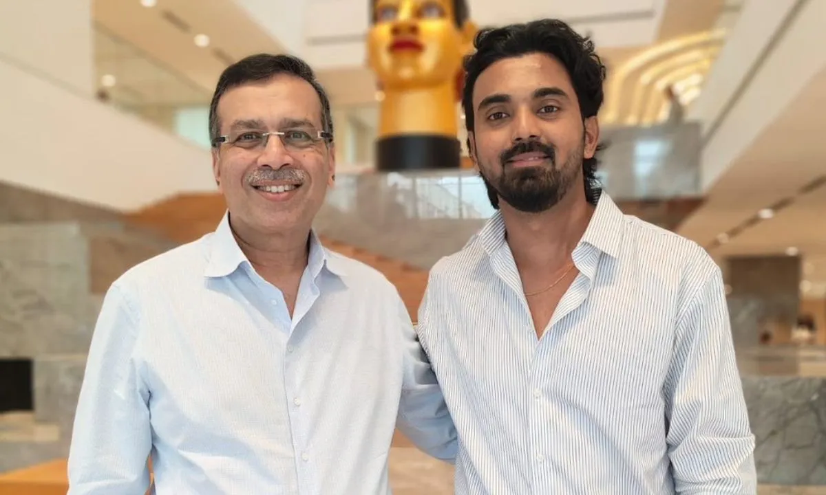 KL Rahul Targets Sanjiv Goenka