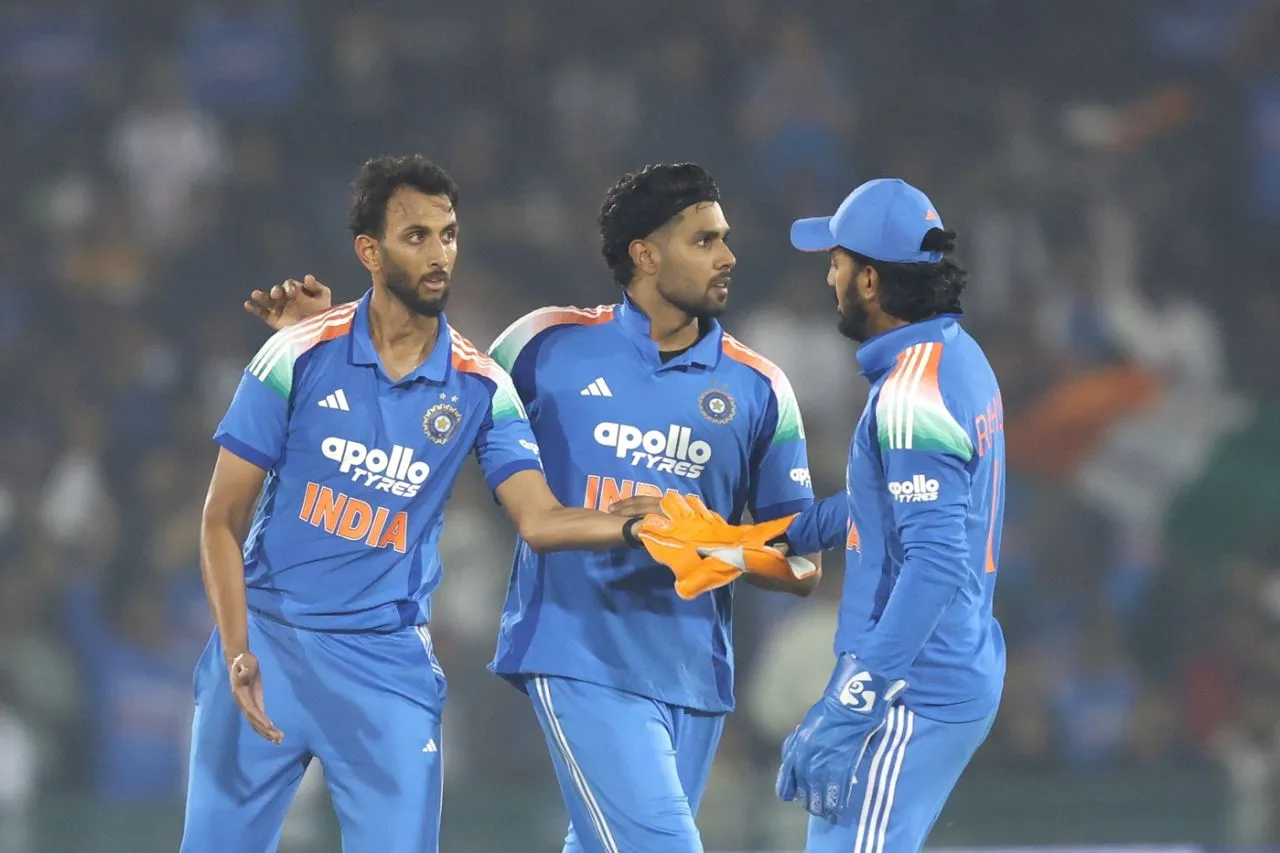 Prasidh struggles against SA