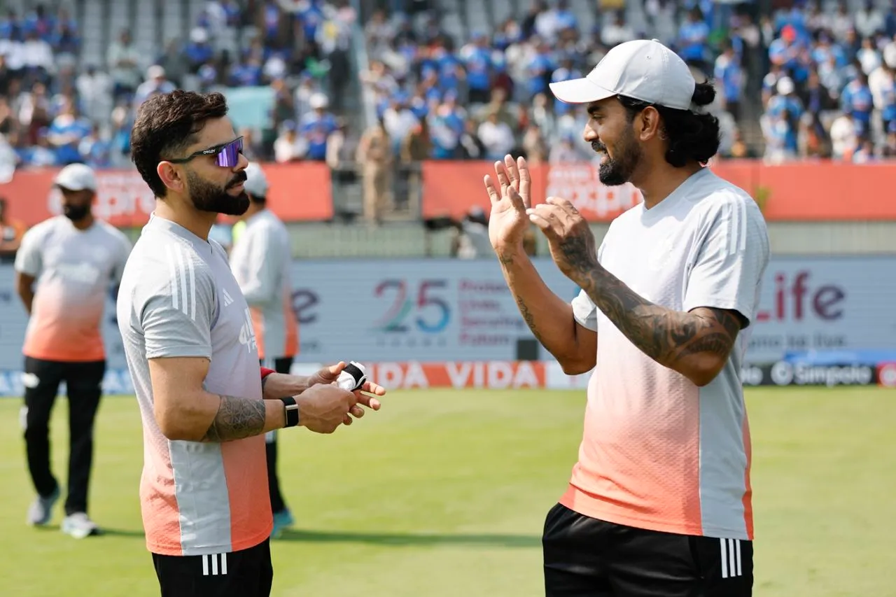 KL Rahul with Virat Kohli