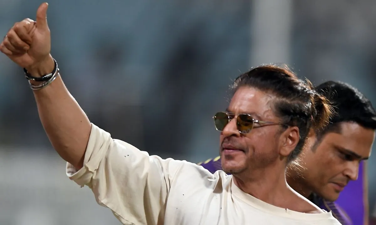 BJP Leader Calls Shah Rukh Khan Traitor