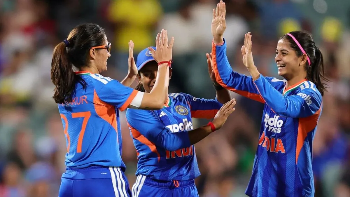 India Women Defeated Australia by 2-1