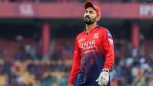 Dinesh Karthik Joins Rcb Camp