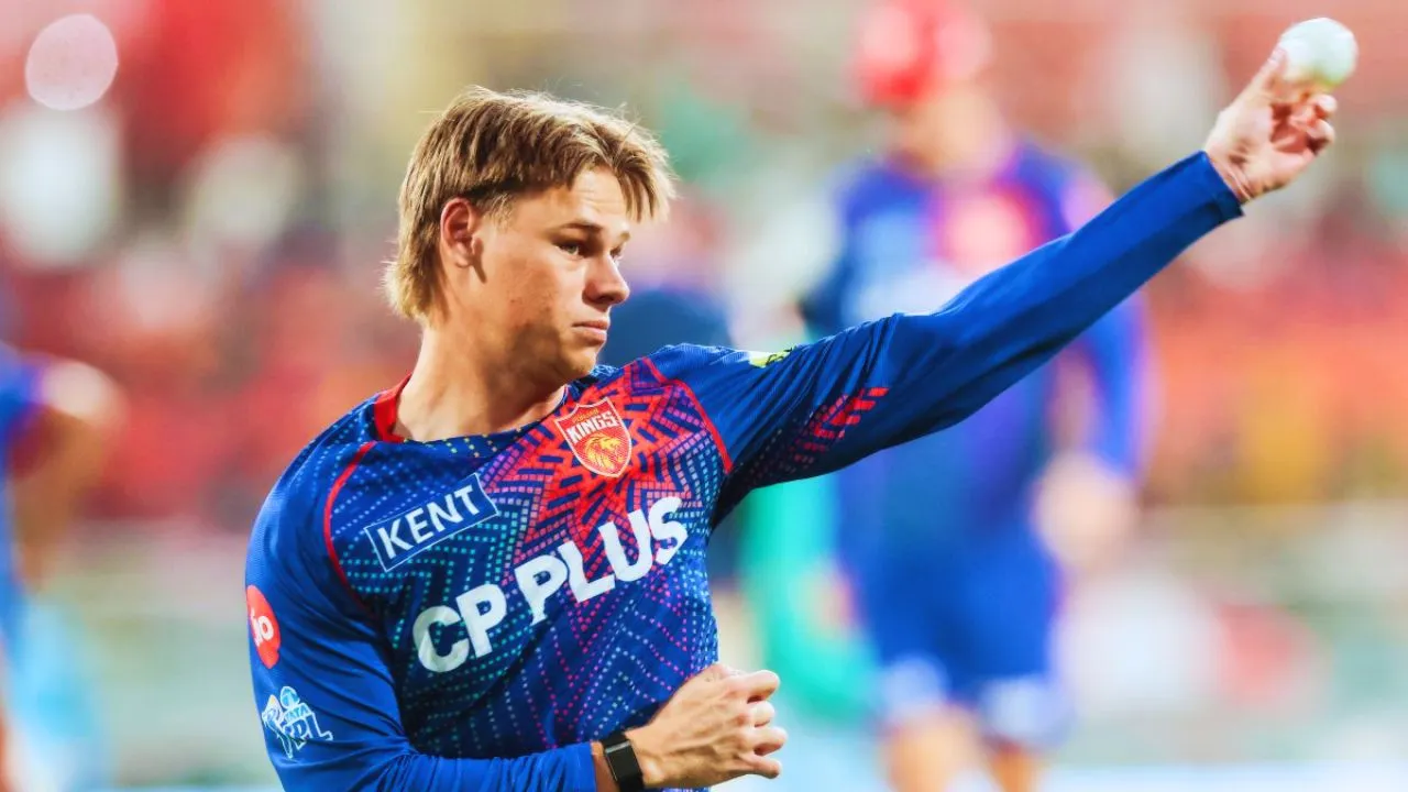 Cooper Connolly Cricket Kesari